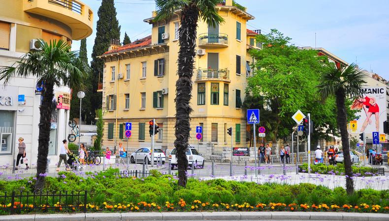 سبليت Apartment Sonata الغرفة الصورة